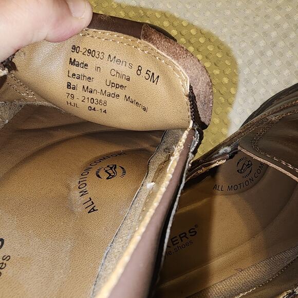 DOCKERS EUC MENS SIZE 8.5 LEATHER SLIPON LOAFERS SHOES main image 4